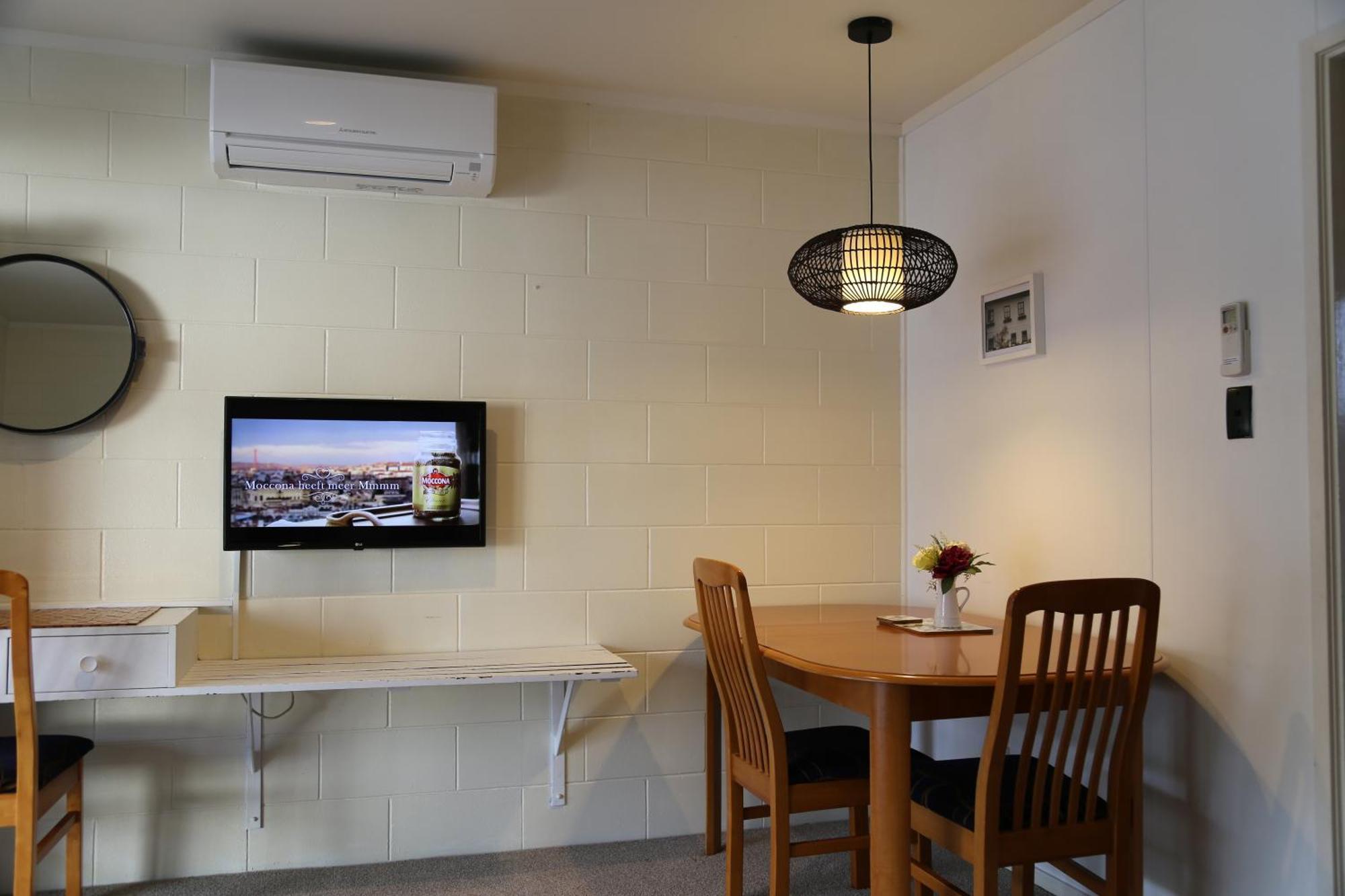 Papakura Motor Lodge & Motel Ngoại thất bức ảnh