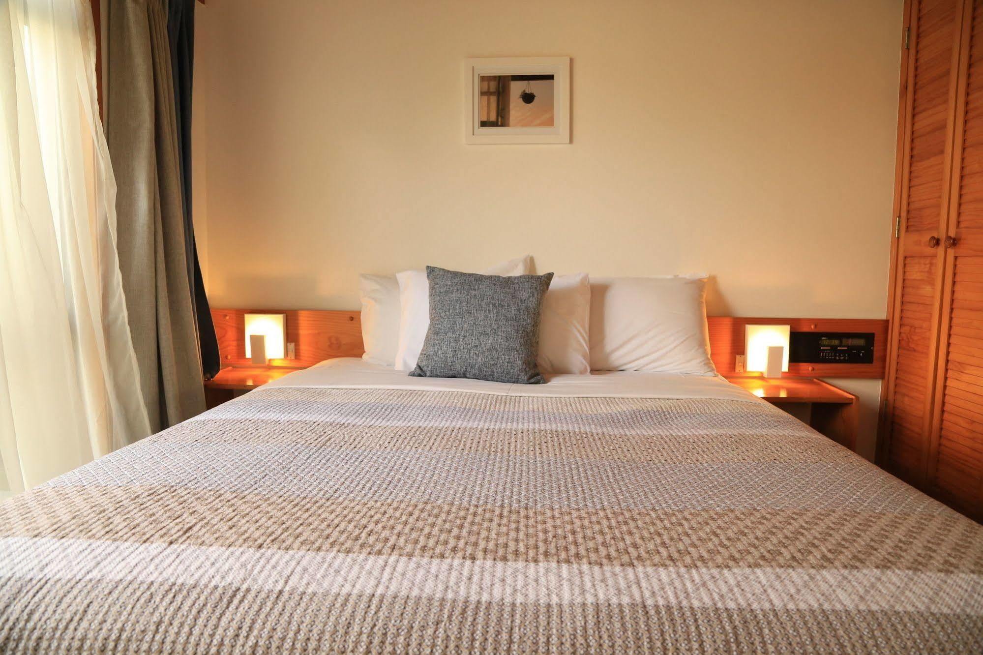 Papakura Motor Lodge & Motel Ngoại thất bức ảnh